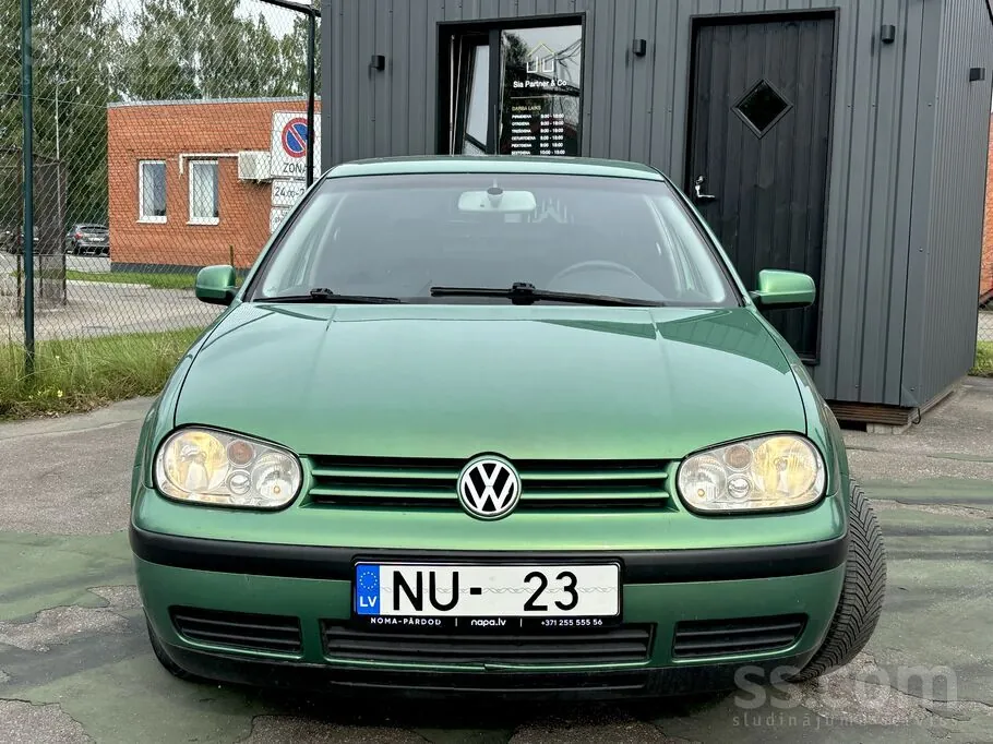 Volkswagen Golf 2002 photo 4