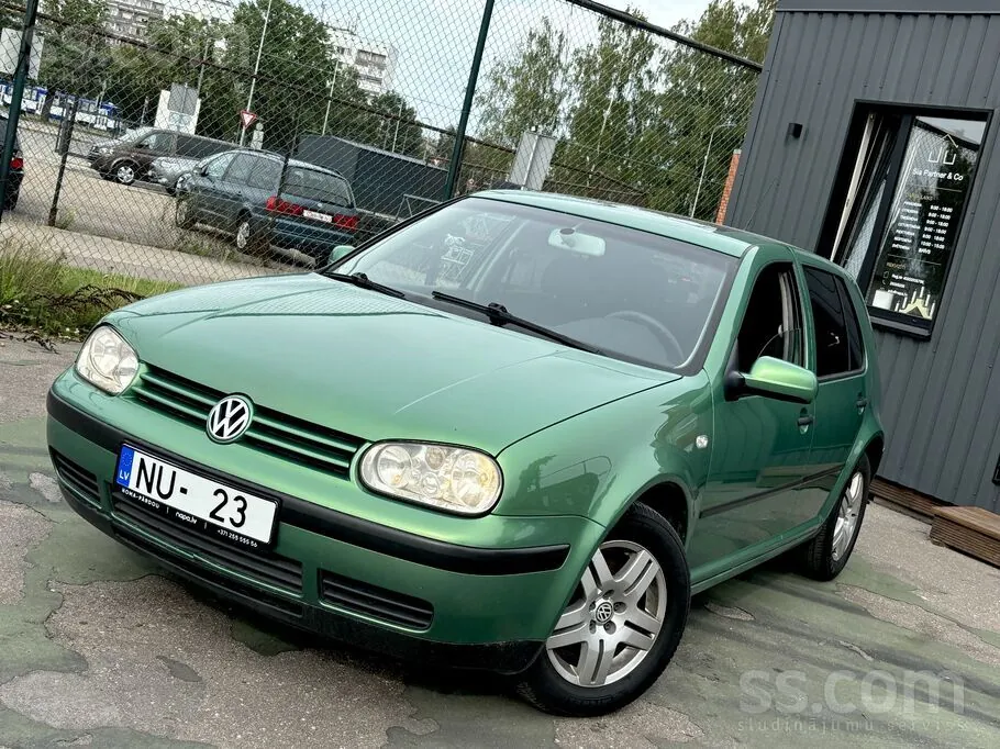 Volkswagen Golf