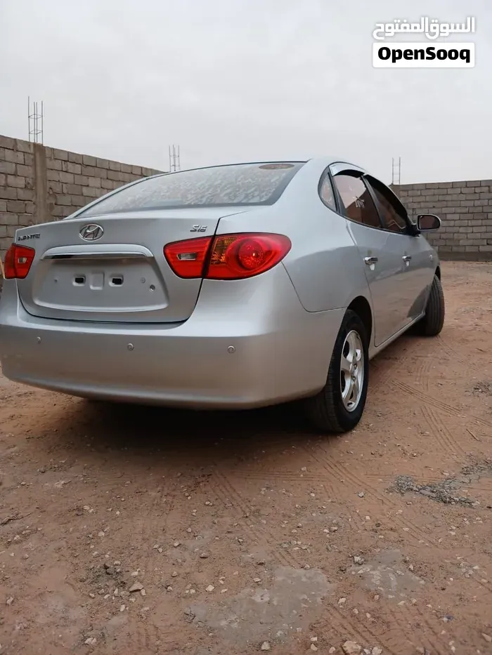 Hyundai Avante 2008 photo 3
