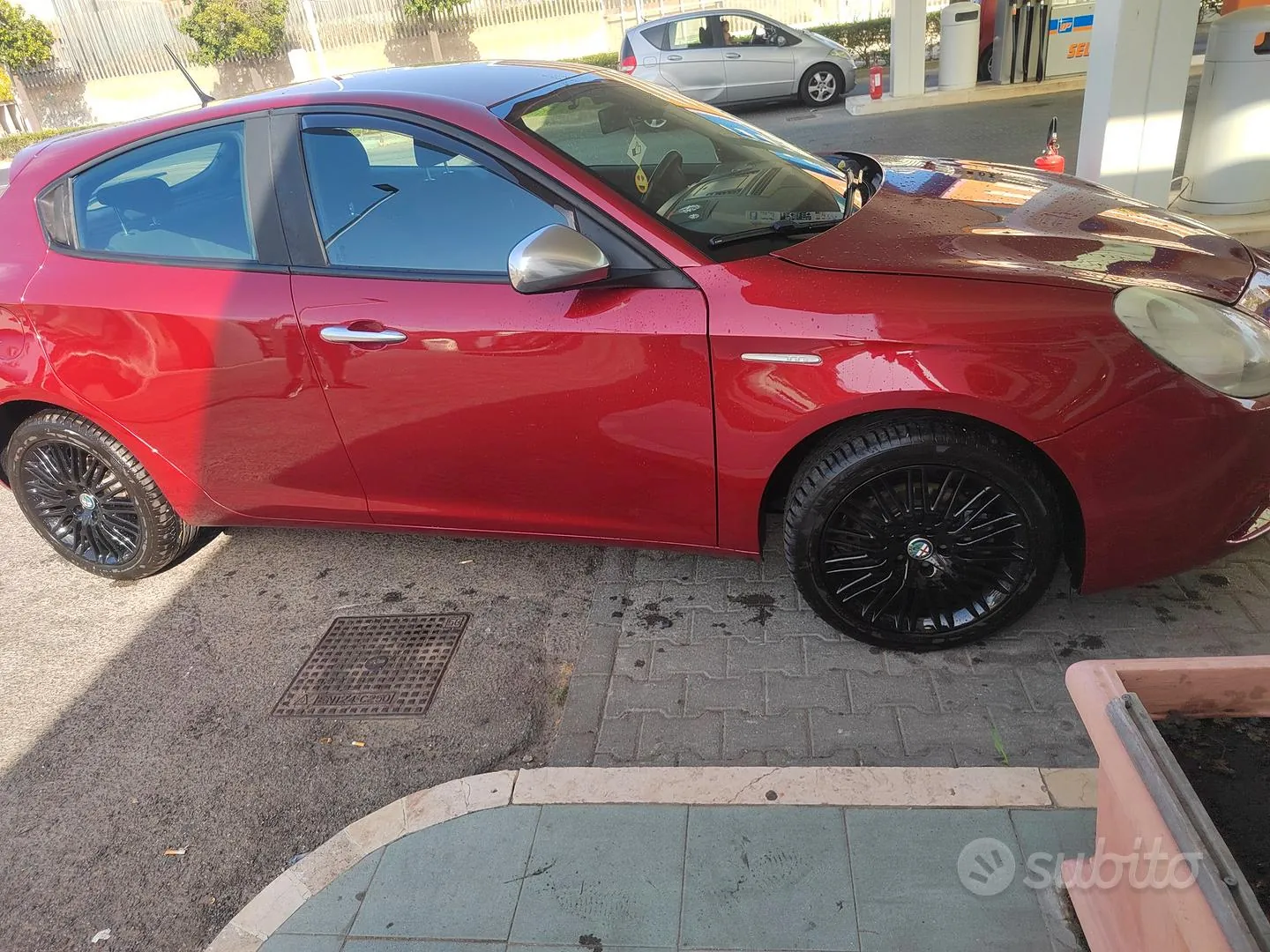 Alfa Romeo Giulietta 2011 photo 4