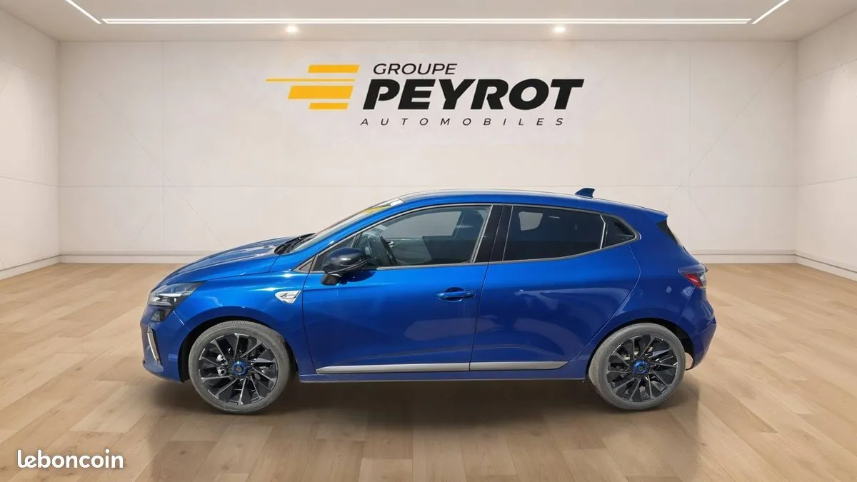 Renault Clio 2025 photo 3
