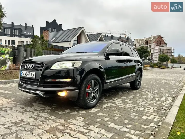 Audi Q7 2007 photo 2