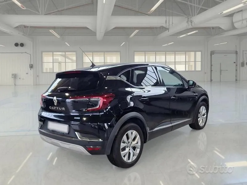 Renault Captur 2022 photo 4