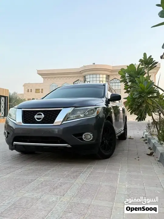 Nissan Pathfinder 2013 photo 3