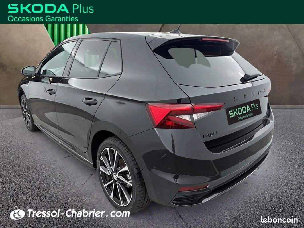 Skoda Fabia 2024 photo 3