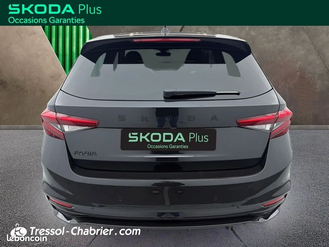 Skoda Fabia 2024 photo 4