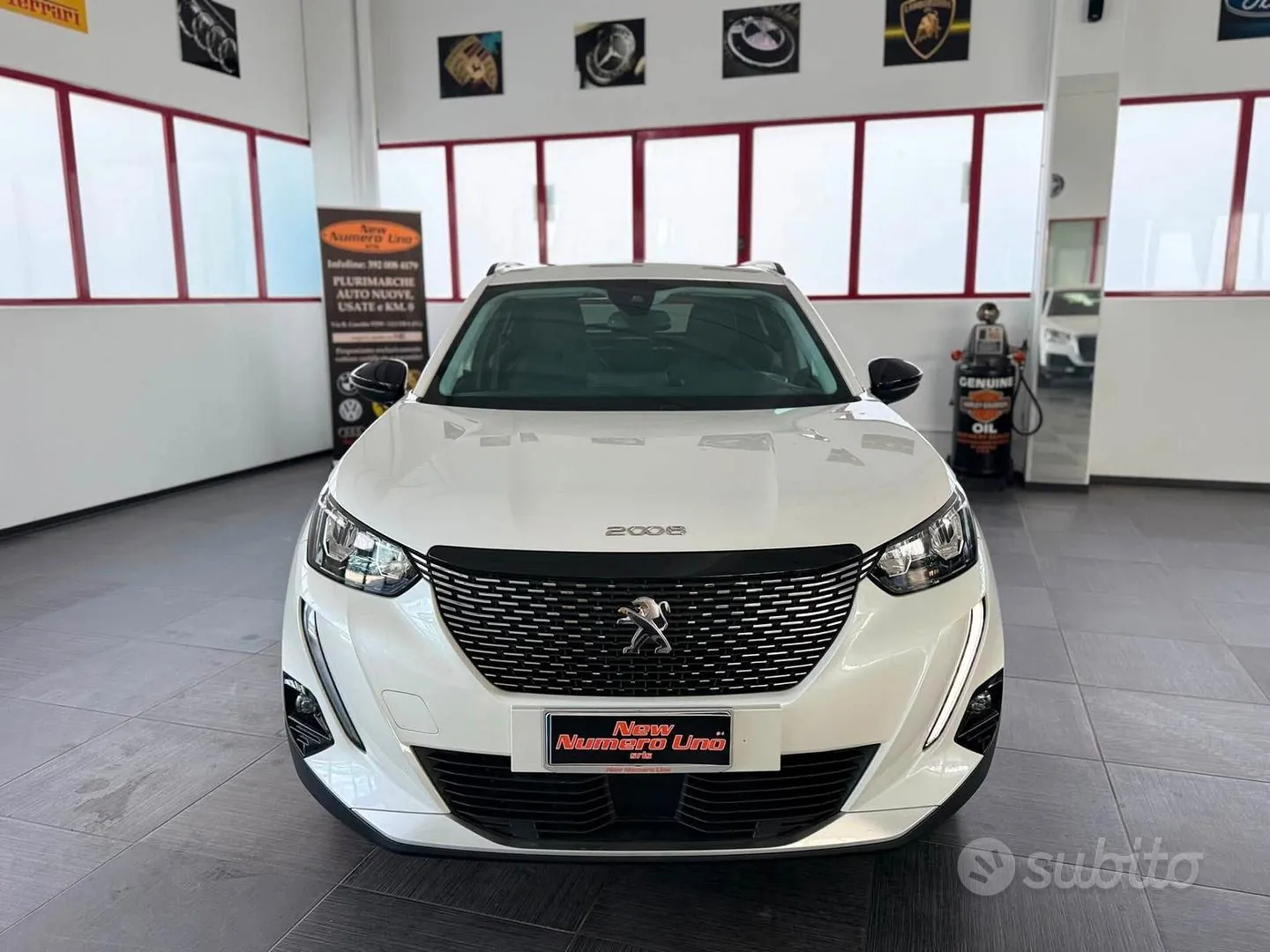 Peugeot 2008 2022 photo 3