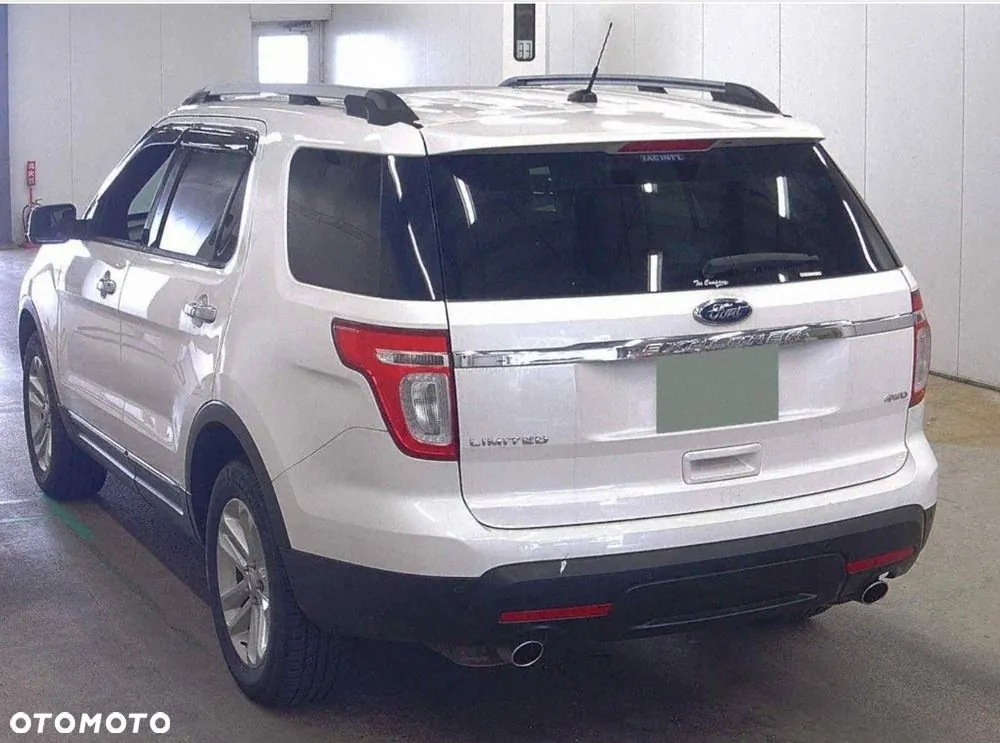 Ford Explorer 2012 photo 4