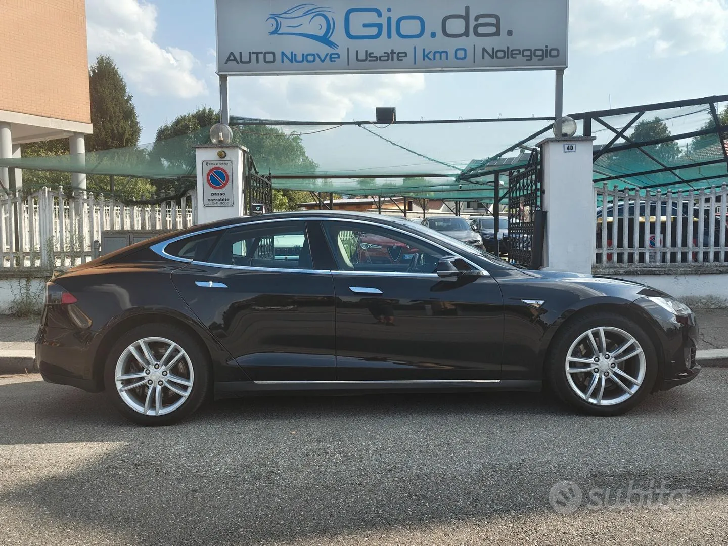 Tesla Model S
