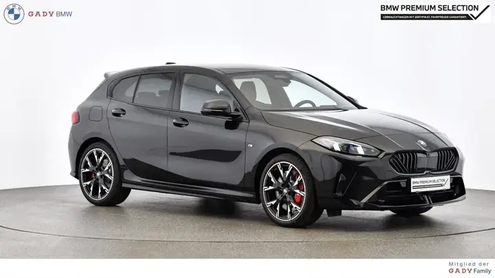 BMW 1 Series 2024 photo 3