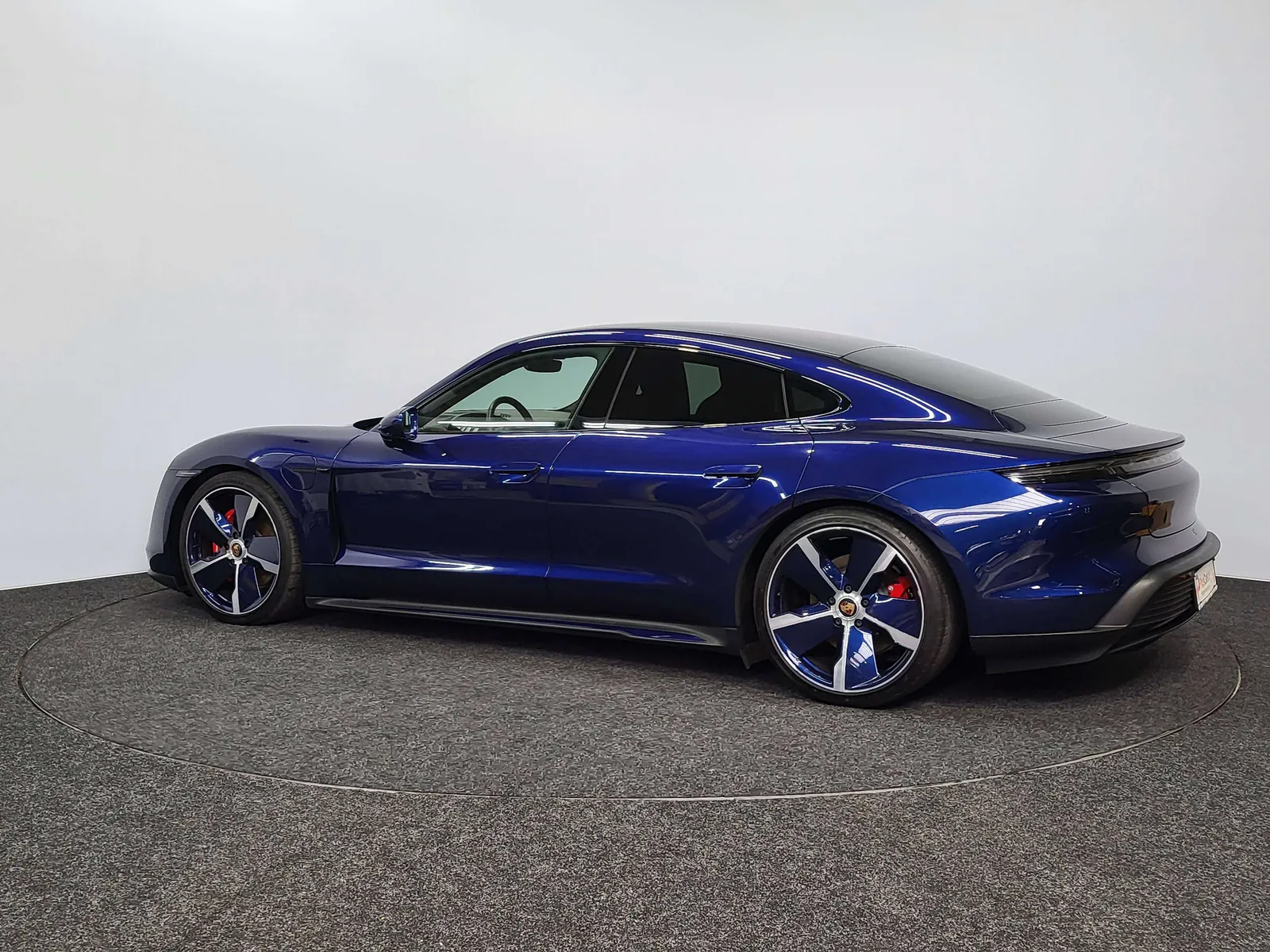 Porsche Taycan 2020 photo 4