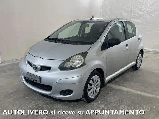 Toyota Aygo 2010 photo 2