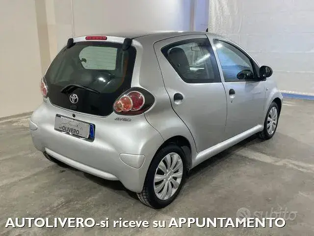 Toyota Aygo 2010 photo 3