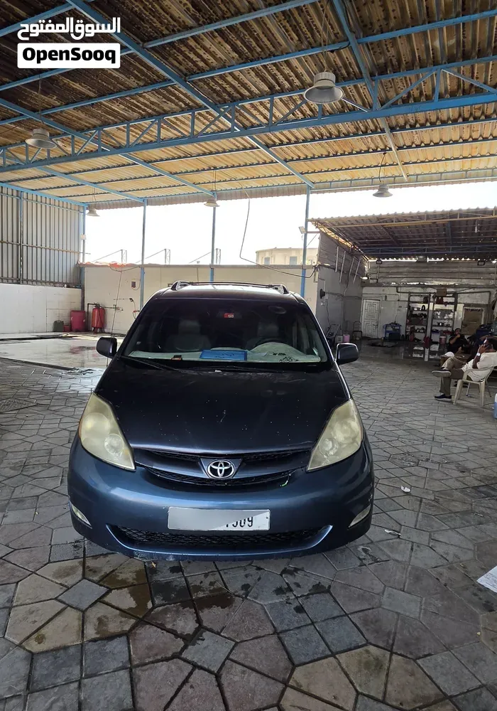 Toyota Sienna 2008 photo 5