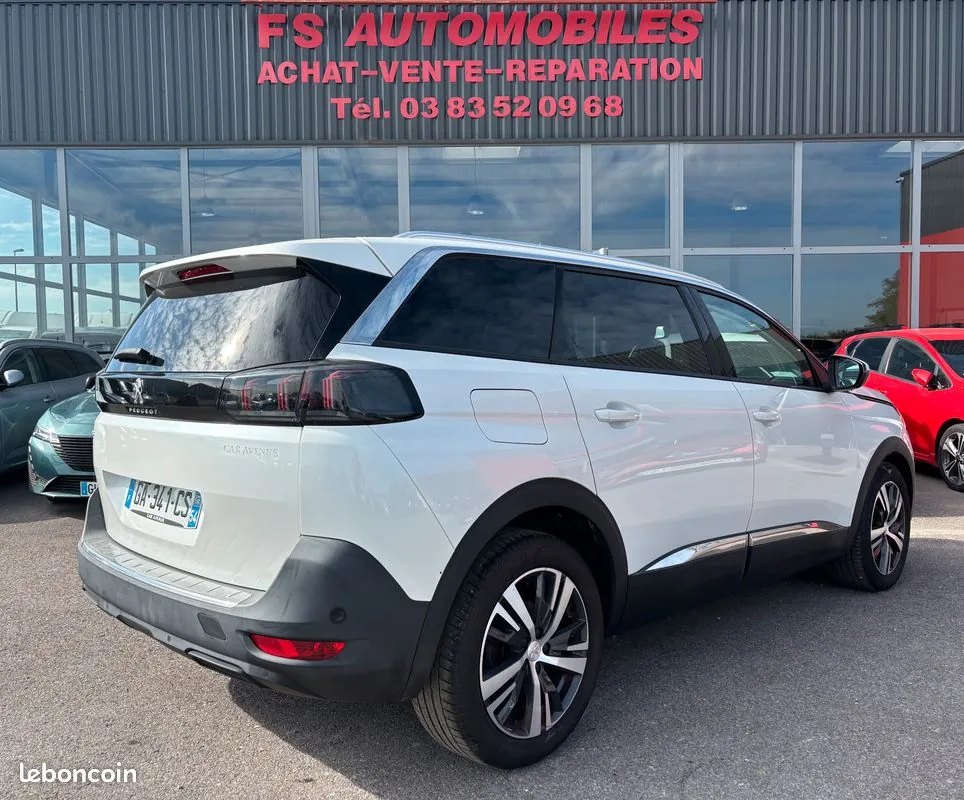 Peugeot 5008 2021 photo 2
