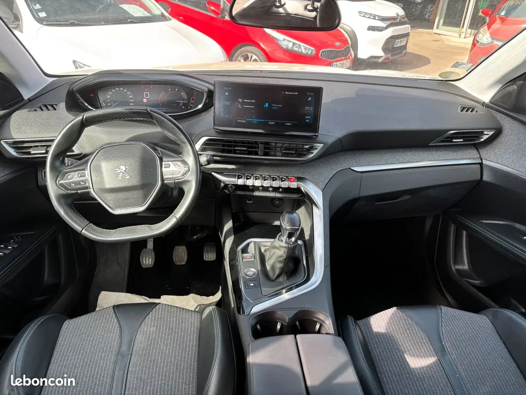 Peugeot 5008 2021 photo 5
