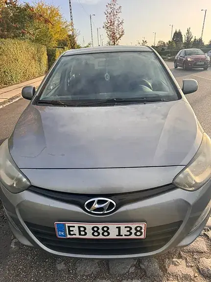 Hyundai I20 2013 photo 2