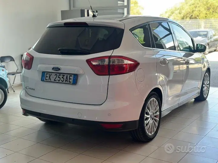 Ford C-Max 2011 photo 4