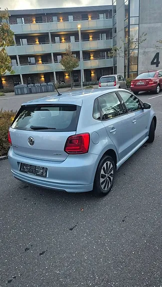 Volkswagen Polo 2015 photo 3