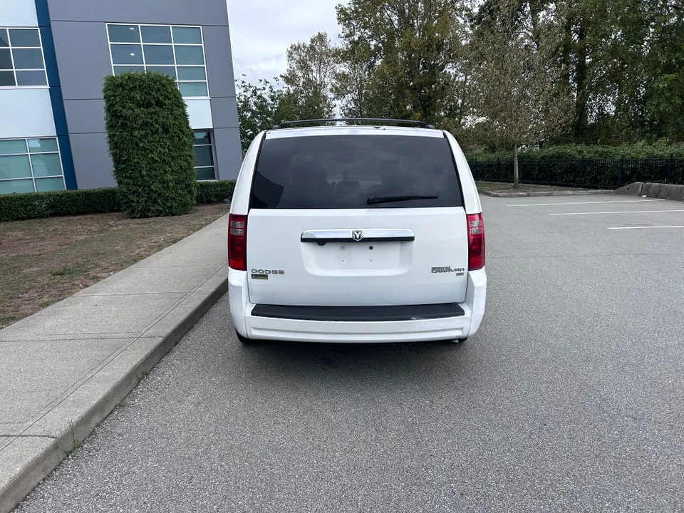 Dodge Grand Caravan 2008 photo 5
