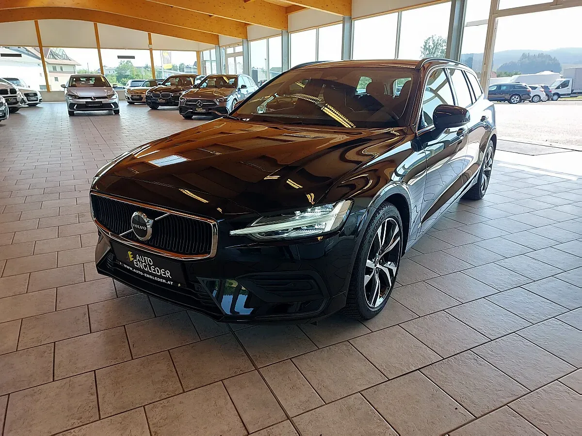 Volvo V60 2025 photo 2