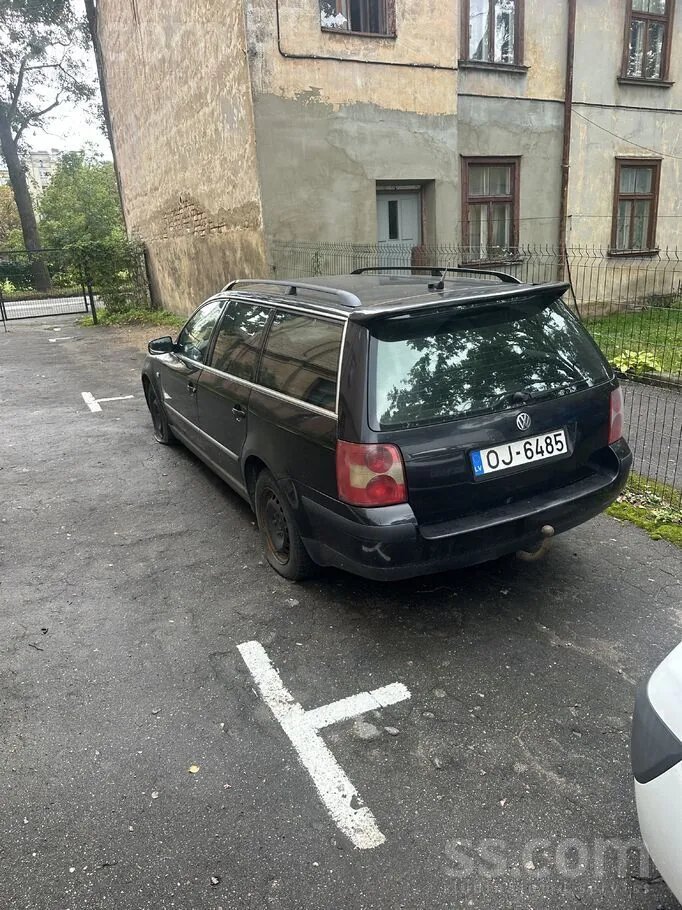 Volkswagen Passat 2003 photo 3
