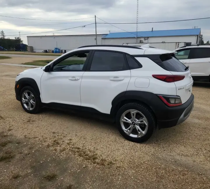 Hyundai Kona 2022 photo 3