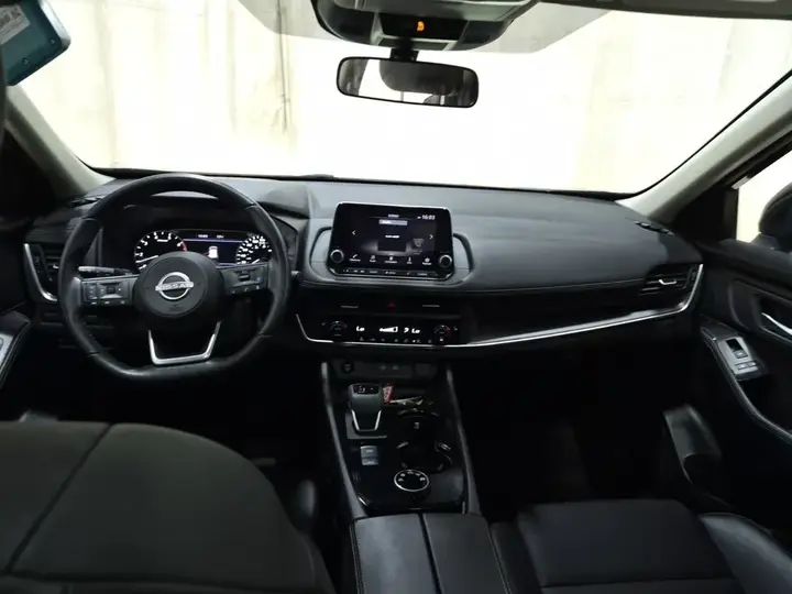 Nissan Rogue 2024 photo 2