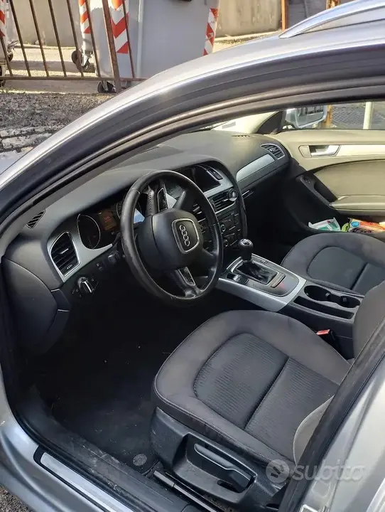Audi A4 Avant 2011 photo 5