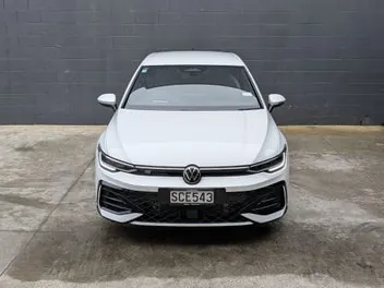 Volkswagen Golf 2026 photo 3