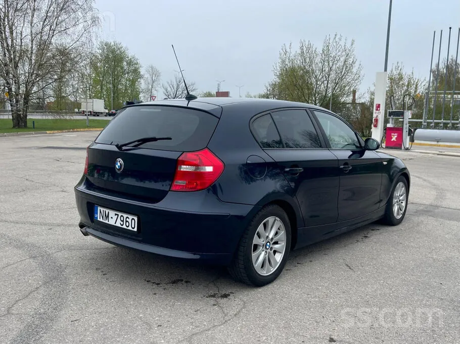 BMW 116D 2010 photo 5