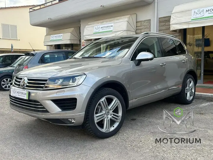 Volkswagen Touareg