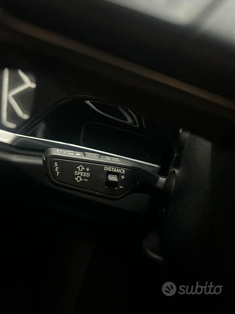 Audi Q3 2021 photo 4