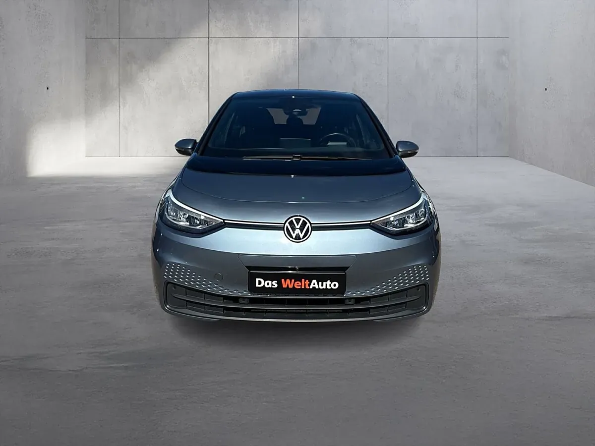 Volkswagen Id.3 2022 photo 2