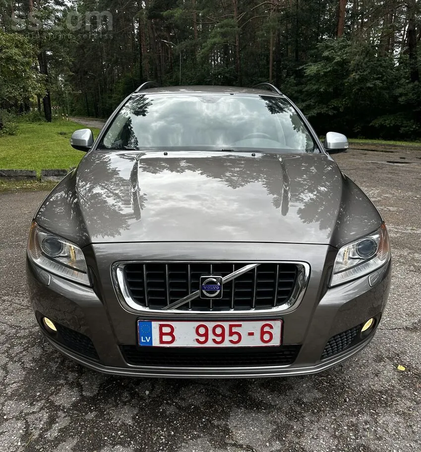 Volvo V70 2008 photo 4
