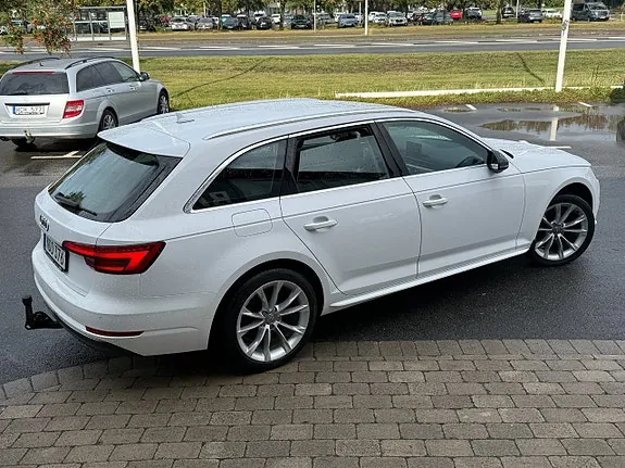 Audi A4 2016 photo 4
