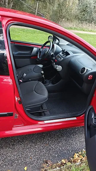 Peugeot 107 2012 photo 5