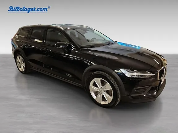 Volvo V60 Cross Country 2023 photo 3