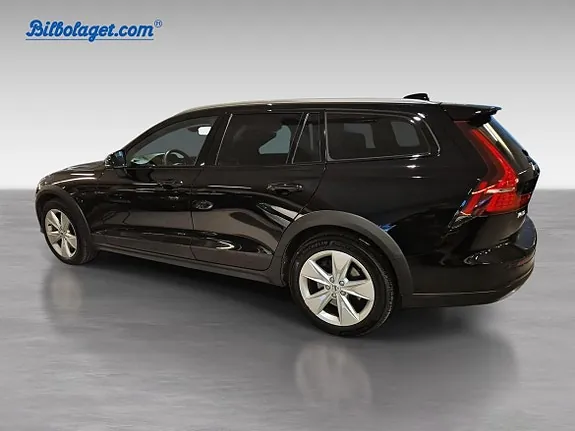 Volvo V60 Cross Country 2023 photo 5