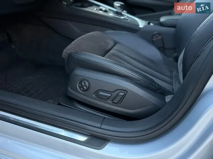 Audi A4 2018 photo 5