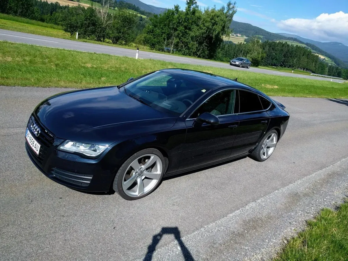 Audi A7 2011 photo 3