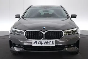 BMW 5 Touring 2021 photo 2