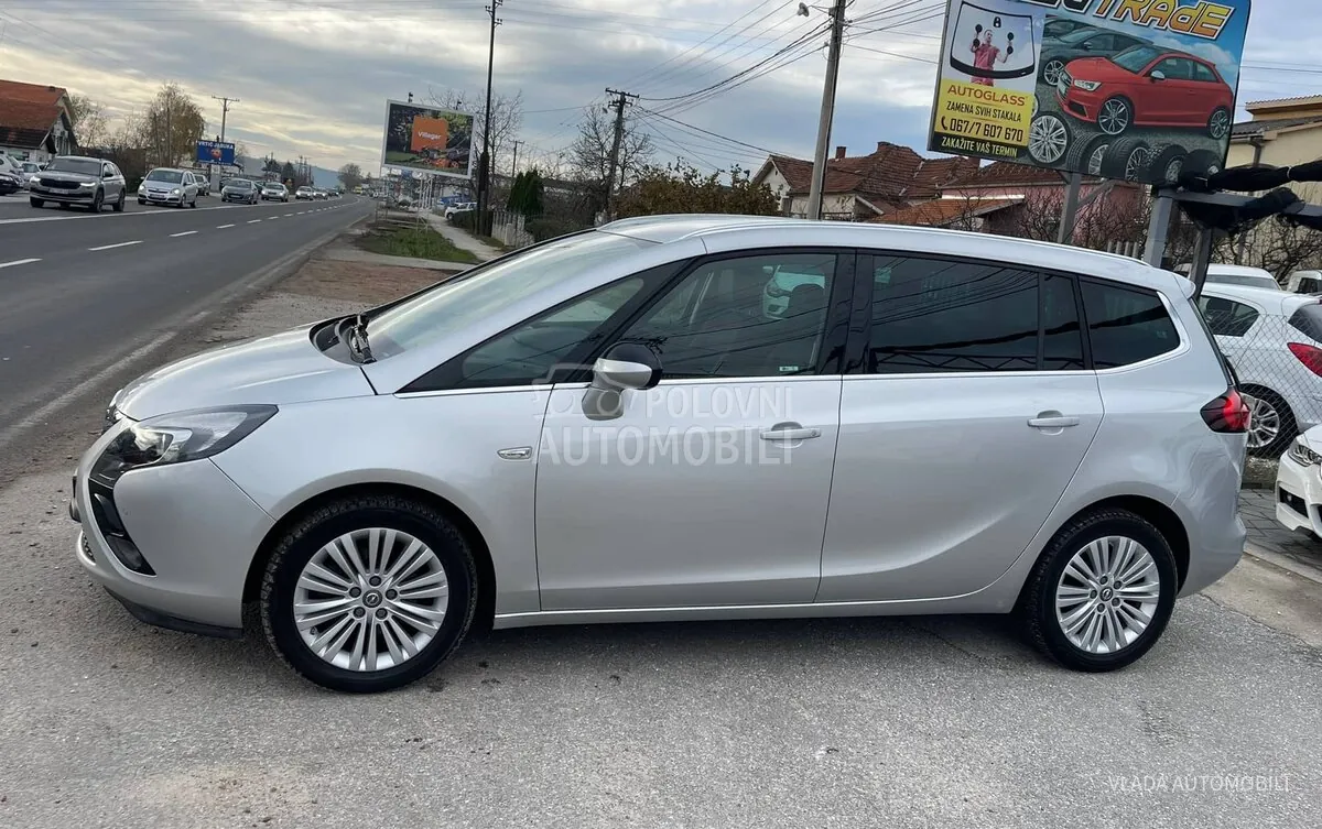Opel Zafira 2016 photo 4