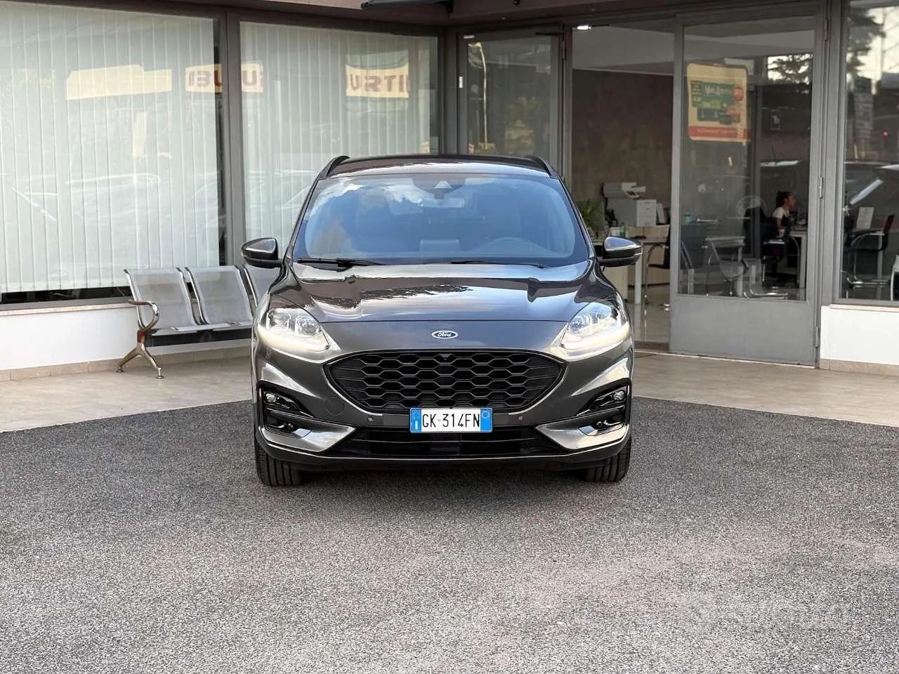 Ford Kuga 2022 photo 2