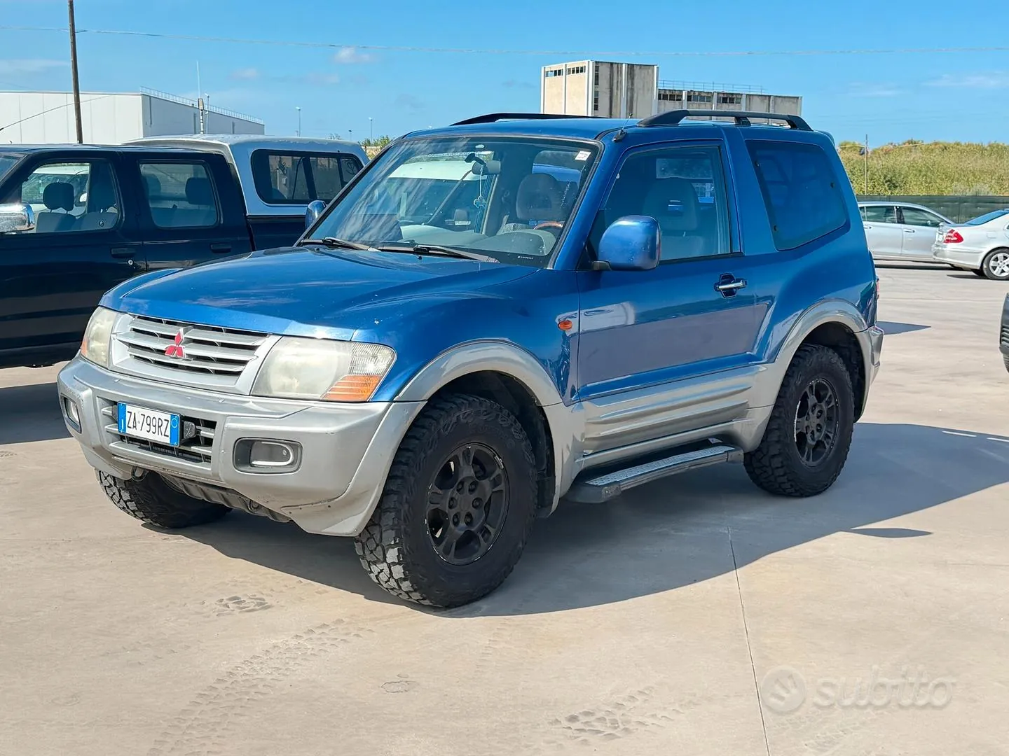 Mitsubishi Pajero 2001 photo 2