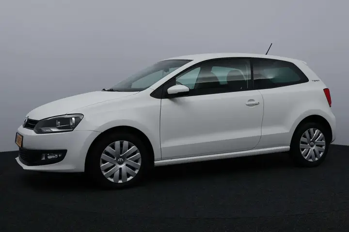 Volkswagen Polo 2010 photo 3