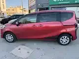 Toyota Sienta 2016 photo 5