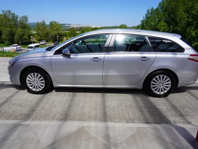 Peugeot 508 Sw 2013 photo 2