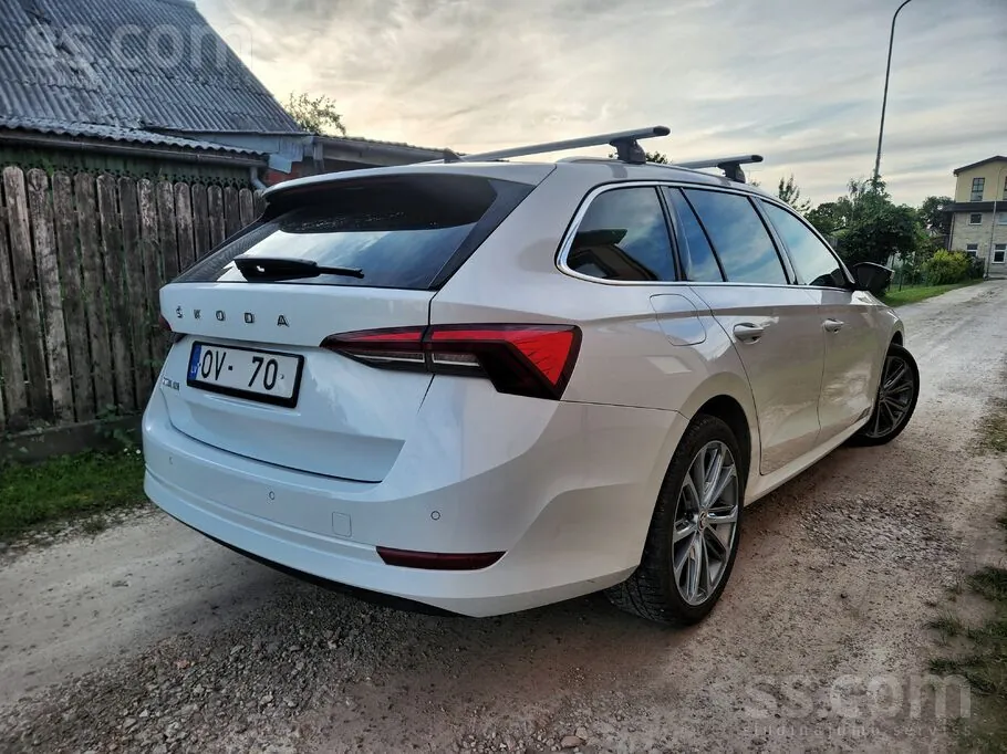 Skoda Octavia 2021 photo 3