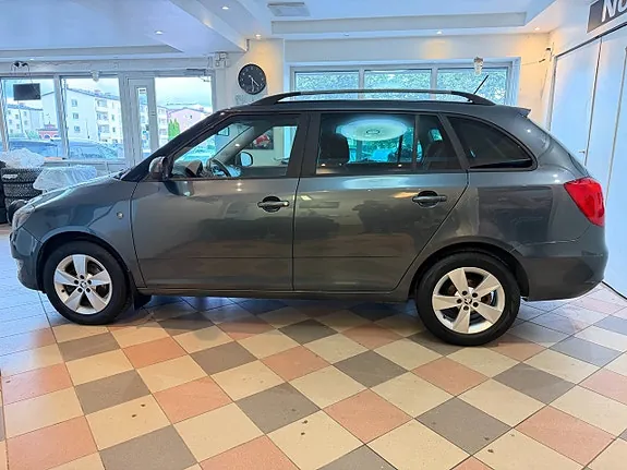 Skoda Fabia 2015 photo 4